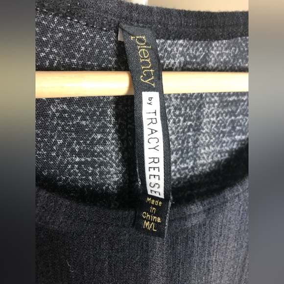 Black shift dress by Plenty by Tracy Reese at Anthropologie - Picture 2 of 3